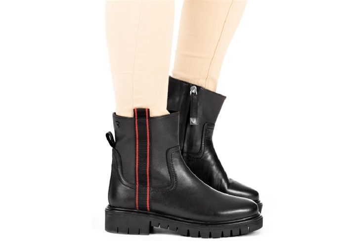 Stivaletti in vera pelle nera <br><b>Gioseppo</b>