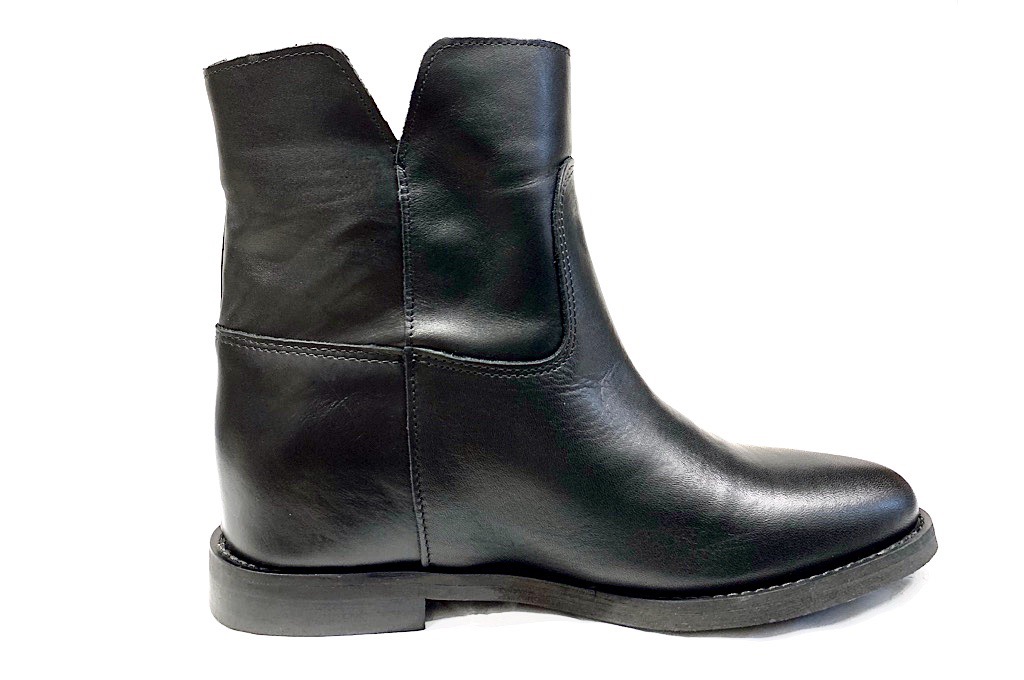 stivaletto V