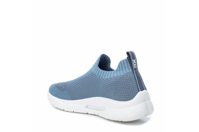 Sneakers calzino blu "Candir" <br><b>XTI</b>