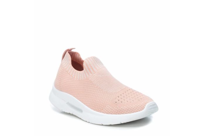 Sneakers calzino rosa "Candir" <br><b>XTI</b>
