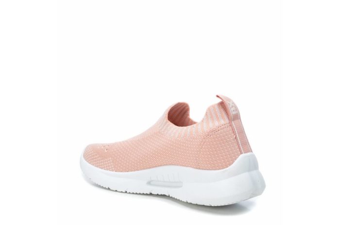 Sneakers calzino rosa "Candir" <br><b>XTI</b>