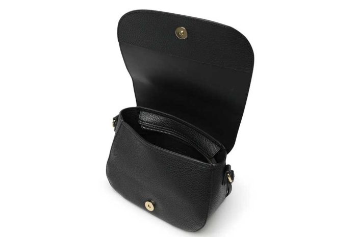 Borsa Nera Valentino con Tracolla Linea Superman (1)