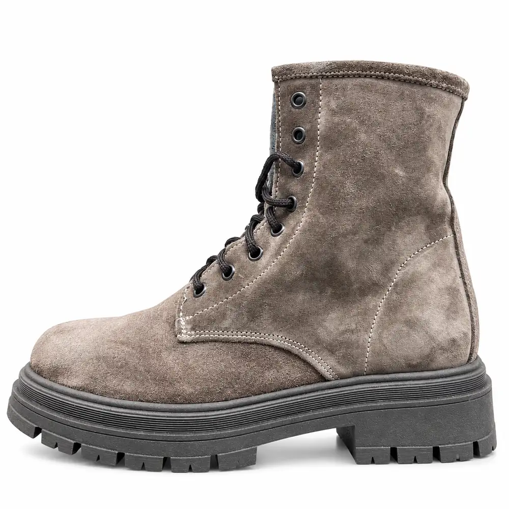 Anfibi Brooklyn in camoscio grigio - vista laterale