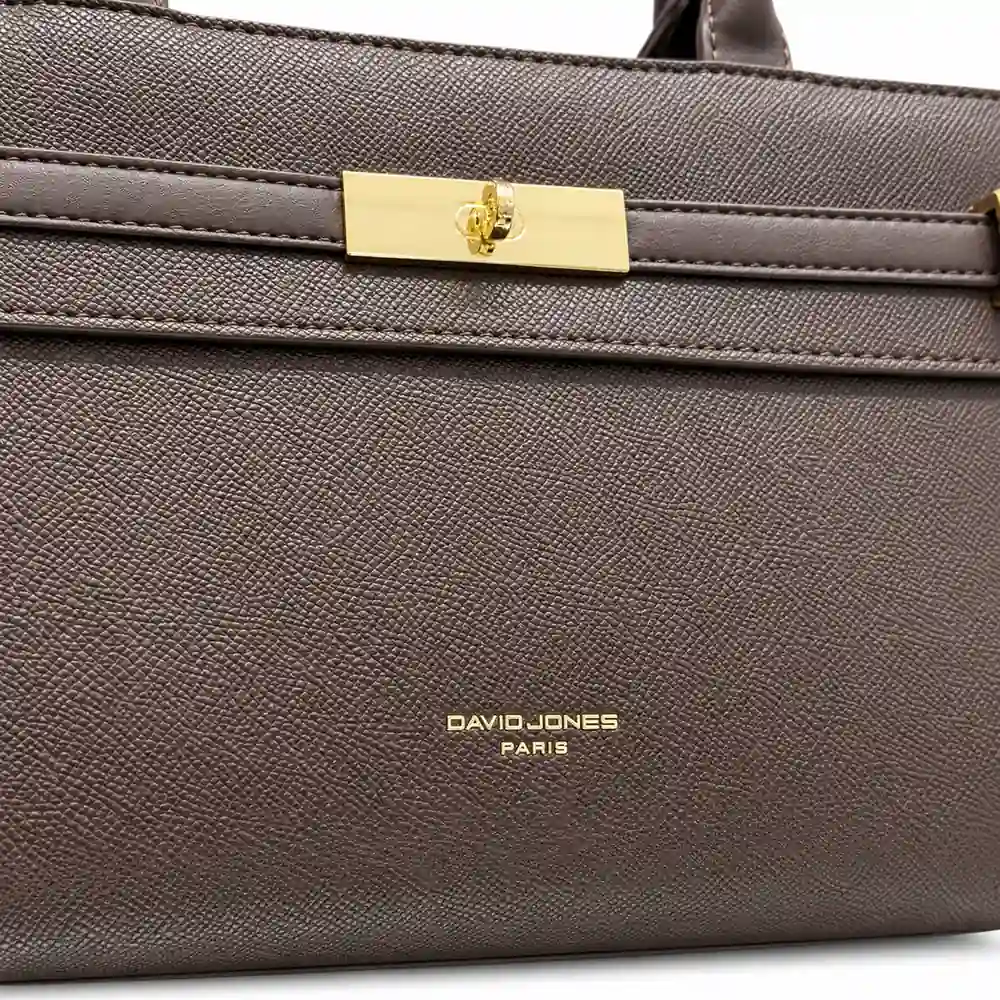 Borsa con manico e tracolla David Jones marrone, dettaglio logo