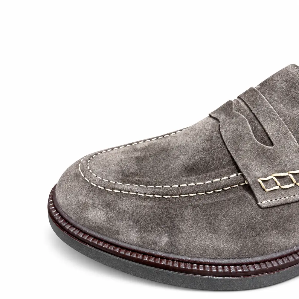Mocassino uomo Dario camoscio grigio dettaglio punta in vera pelle