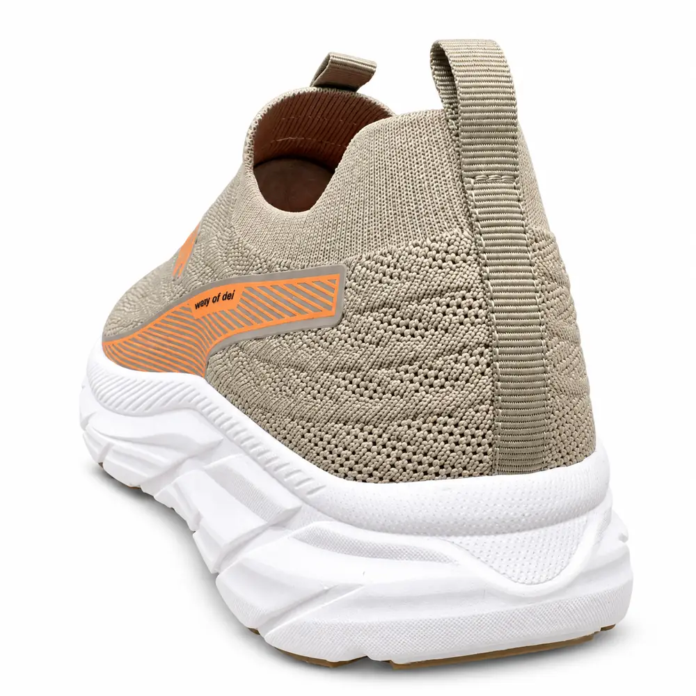 Sneakers Zeus slip-on beige Irene da donna, retro